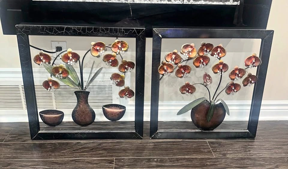 Set of 2 Framed Metal Wall Art – Modern Floral