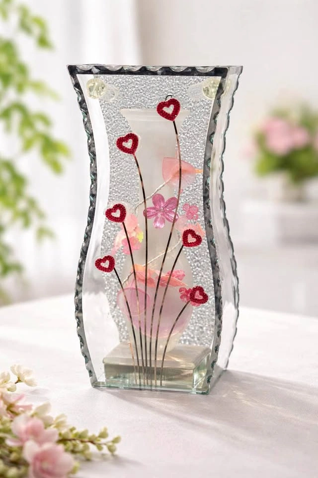 Decorative Glass Vase – Brand New