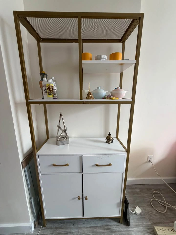Gold and white wardrobe - photo 4