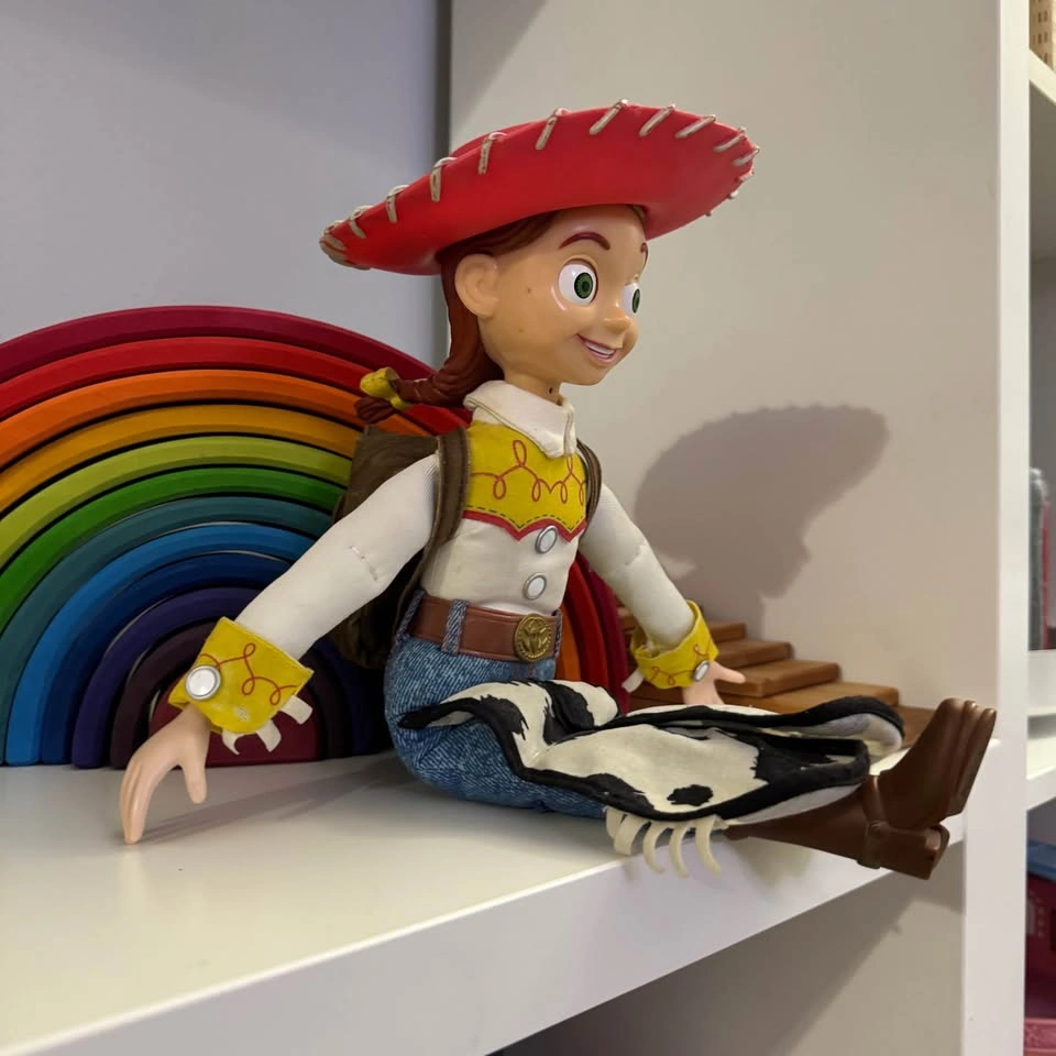 Disney Pixar Toy Story Jessie Pull-String Talking Doll from 2000 - photo 2