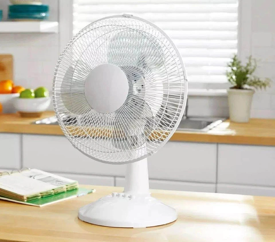 NEW-MAINSTAYS Oscillating Table Fan, White