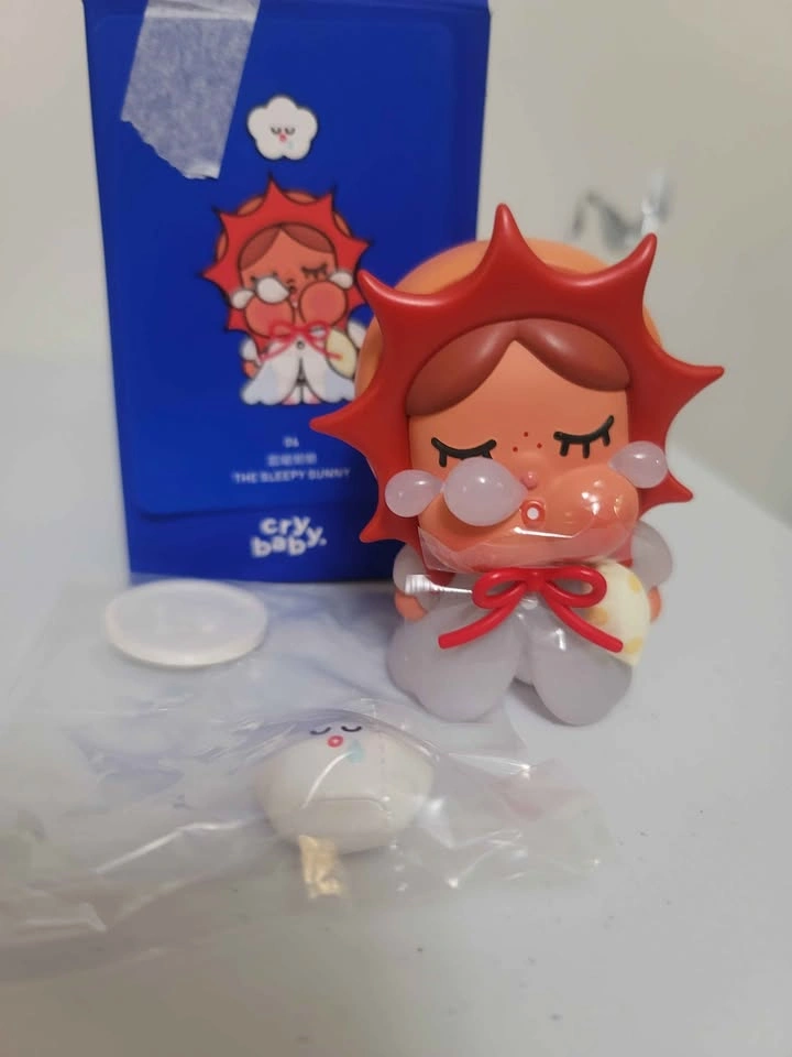Popmart Crybaby Sleepy Sunny Figure - photo 2