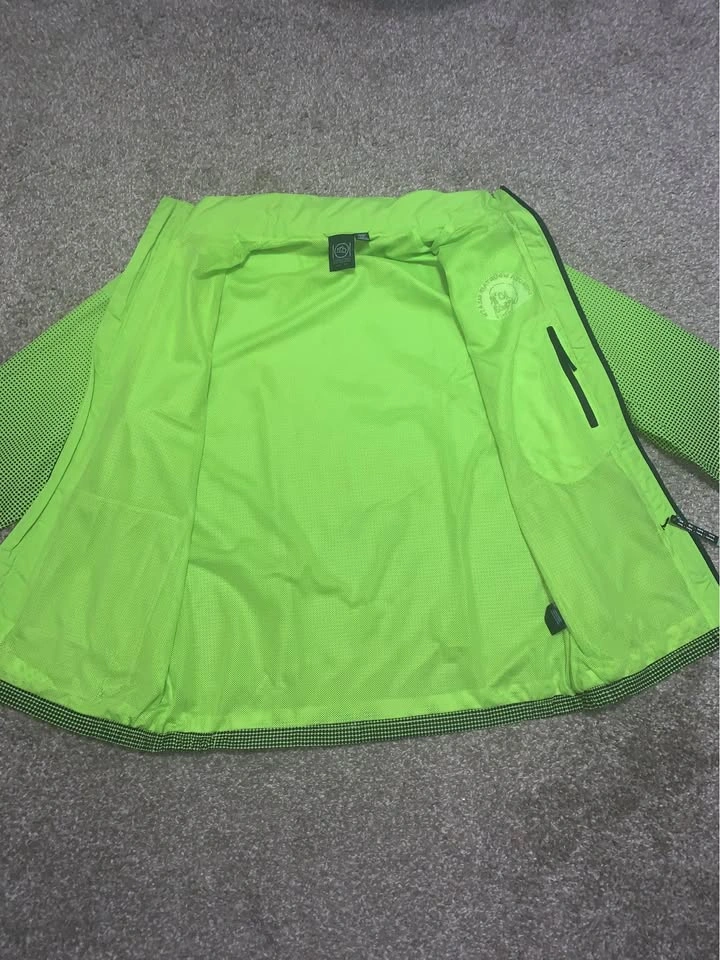Men's Large Neon Green Stormtech Jacket - photo 5