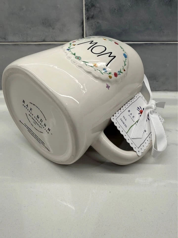 NEW ~ RAE DUNN MOM MUG - photo 3