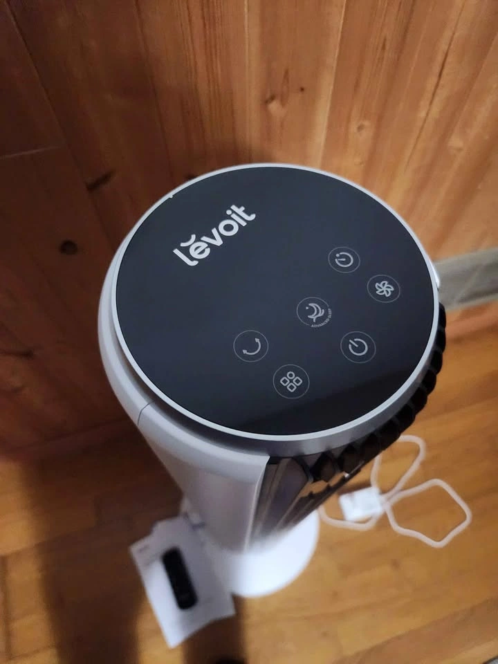 Levoit Tower Fan - photo 2