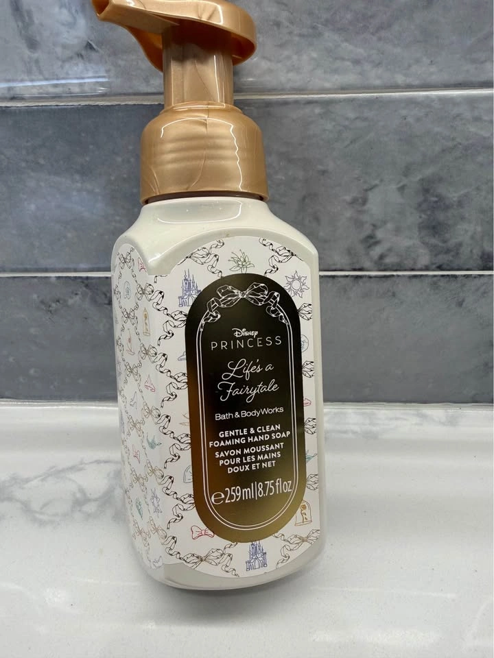 Bath & Body Works Foam Hand Soap - Special Edition "Princess" - photo 5