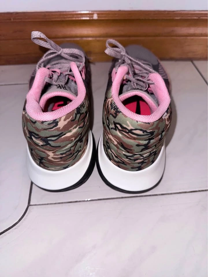 Basketball Shoes Size 12 - photo 5