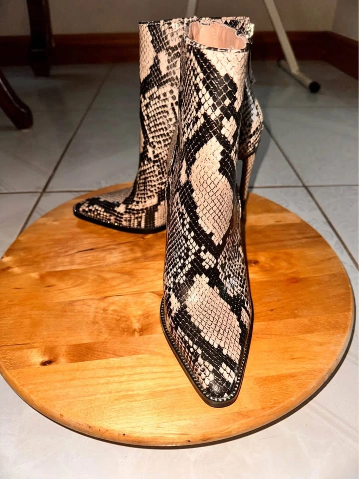 Boots - photo 3