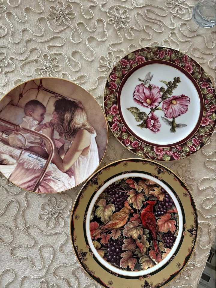 Vintage plates