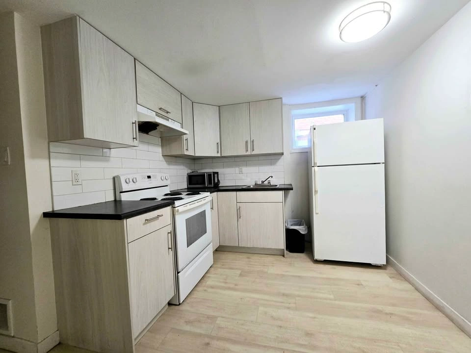 2 Beds 1 Bath - House - photo 4