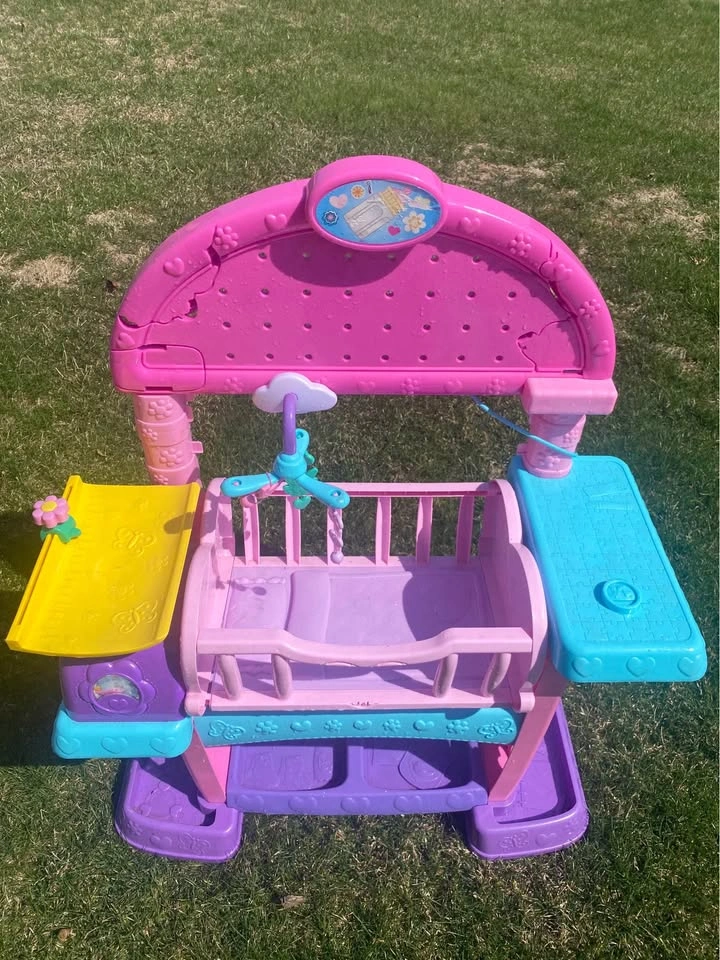 Girls Baby Doll Cradle Station 28”w x 13”d x 35”h - photo 2