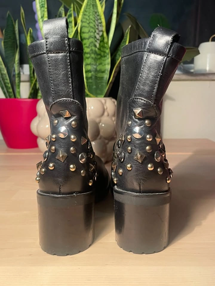 Fabian Leather Ankle Boots, Size US 8, Made in Italy - photo 3