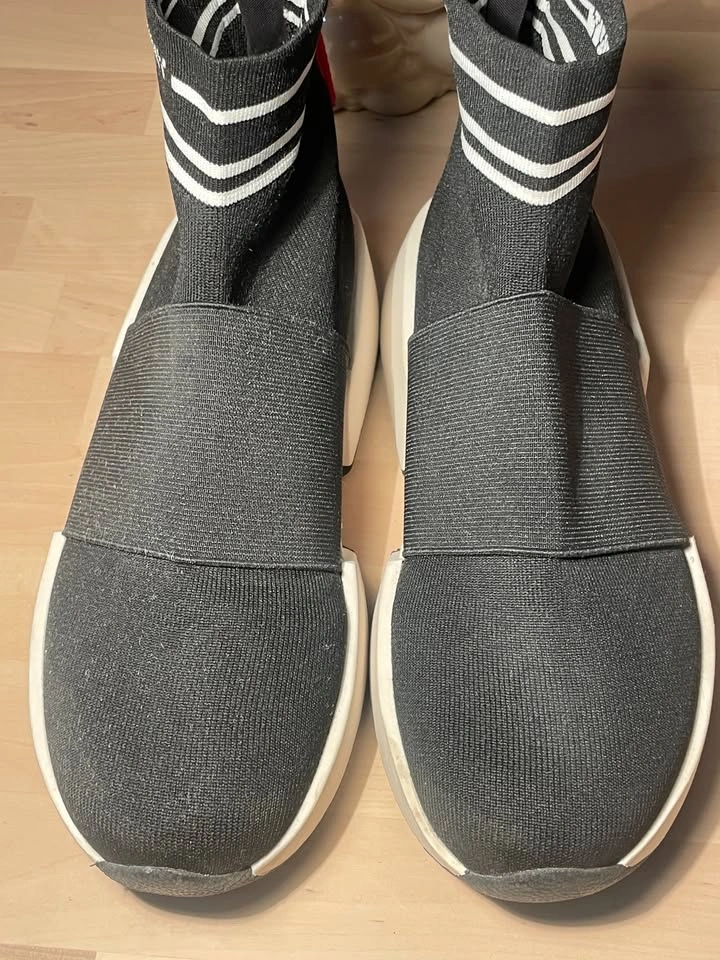 DKNY Marini high-top sock sneakers, size US 7.5 - photo 4