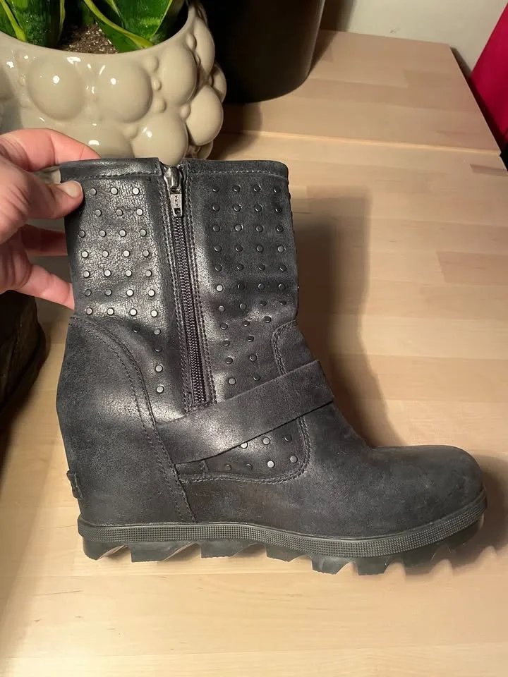 Sorel Joan of Arctic Wedge II Boot Stud Black Leather US 7.5 - photo 5