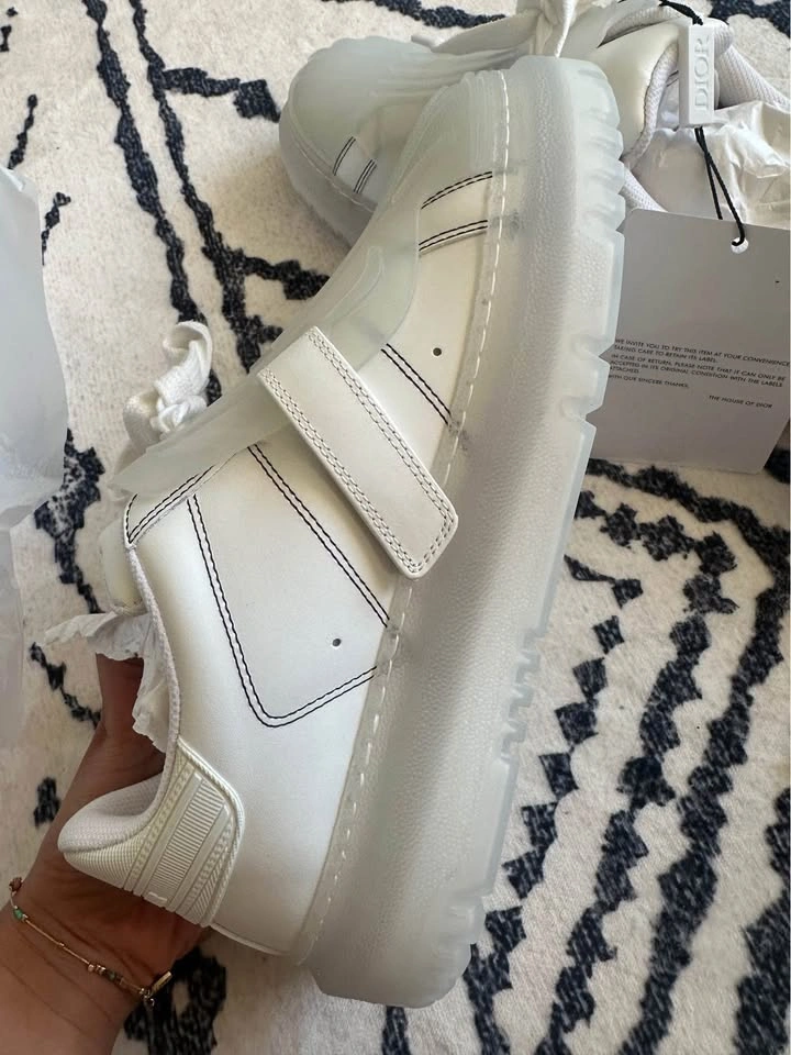 BRAND NEW DIOR SNEAKERS - photo 2