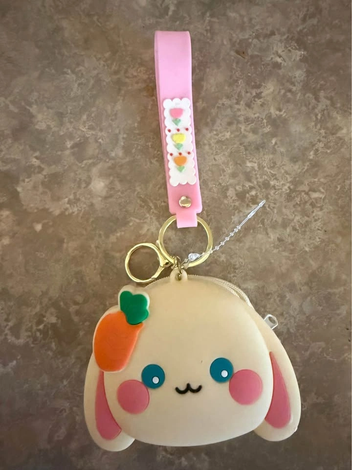 Cute Peach Keychain and Bunny Coin Purse - photo 2
