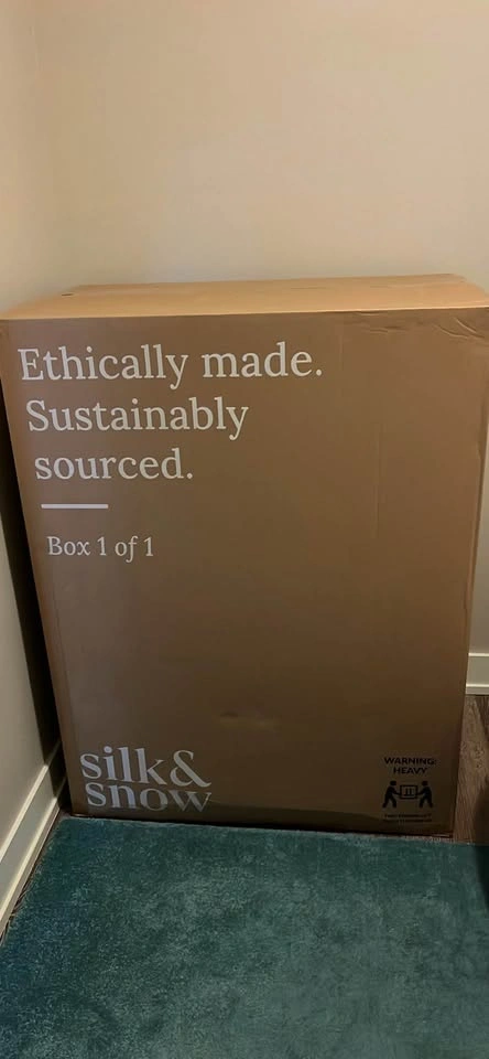 Silk and Snow 5-Drawer Nara Dresser - New/Unopened - photo 4