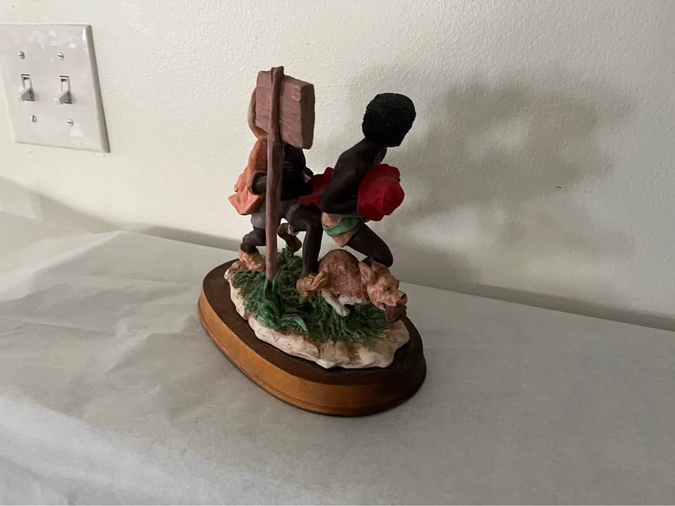 Retake on Norman Rockwell "No Swimming" Figurine with Pedestal - photo 3