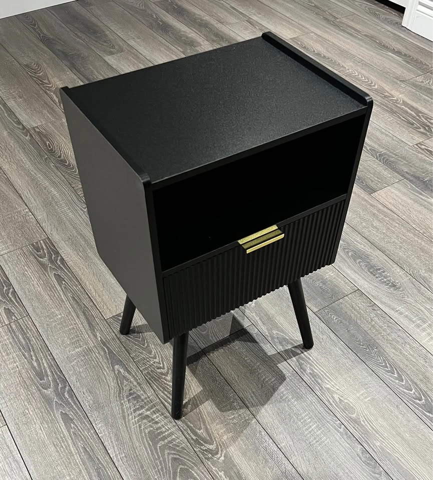 Modern bedside table with storage - photo 3
