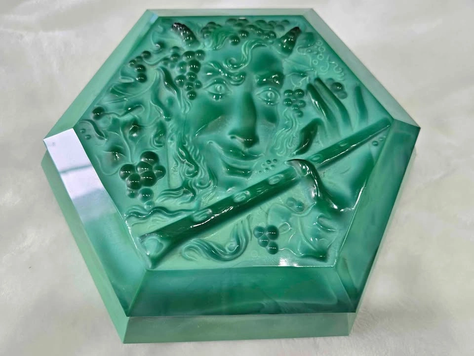 Unique Jade Green Large Trinket Box - Collector's Item