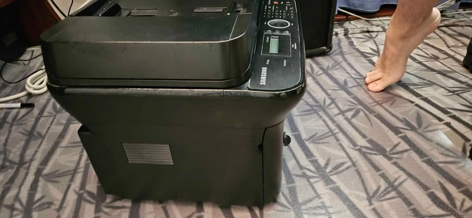 Samsung SCX 4623F All-in-One Laser Printer - photo 3