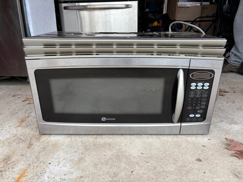 Kitchen Appliances - Microwave, Gas Range/Oven, Dishwasher - photo 3
