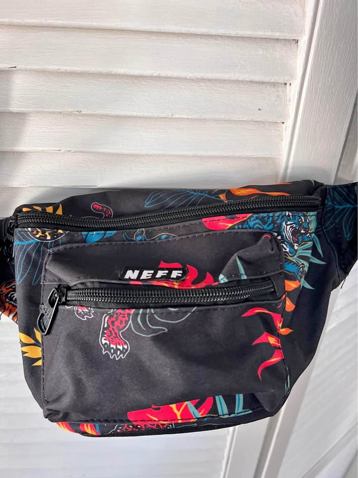 Neff Fanny pack