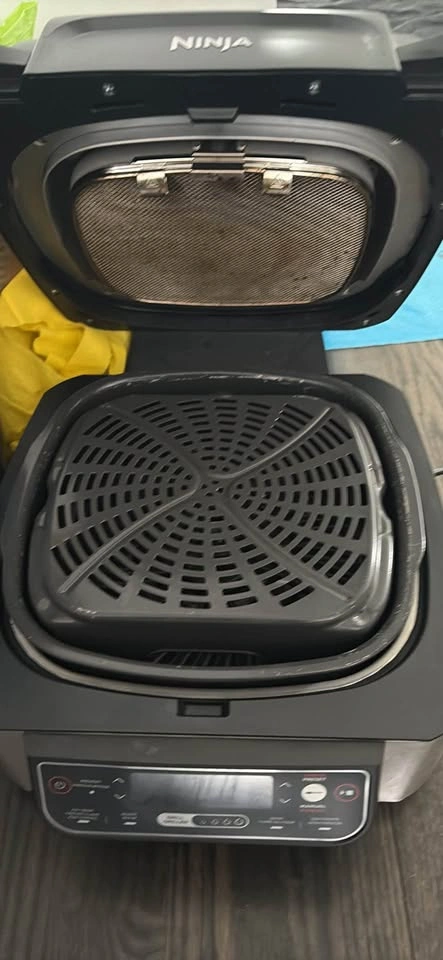 Ninja Foodi 6-in-1 Indoor Grill and Air Fryer - photo 2