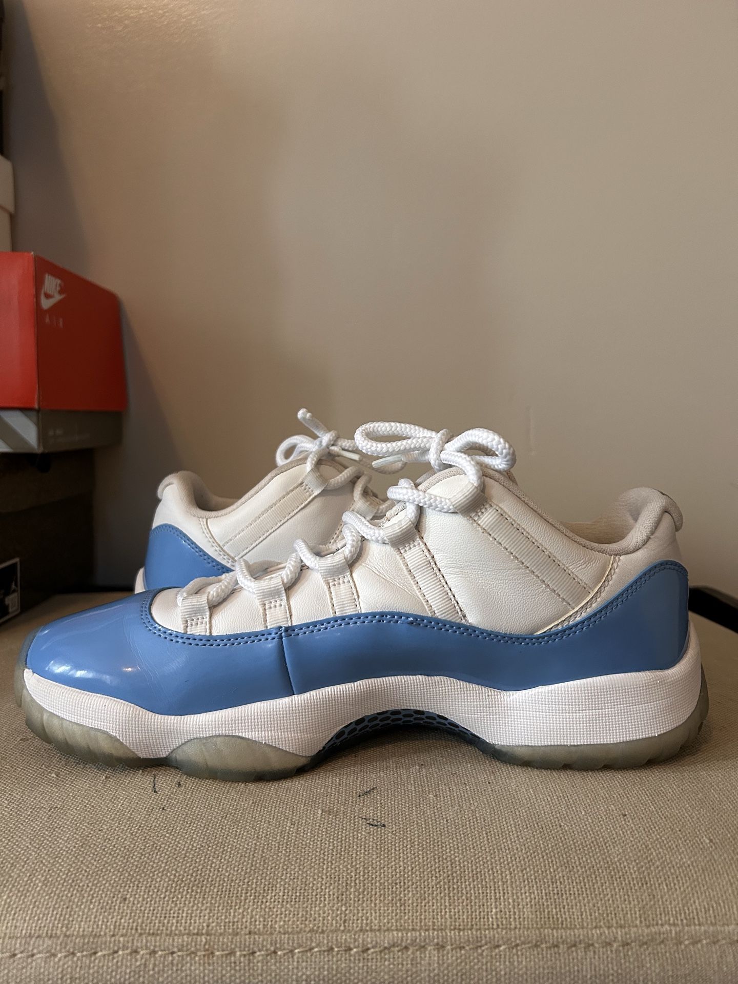 Air Jordan 11 Low UNC 2017 Sz 10 - photo 5