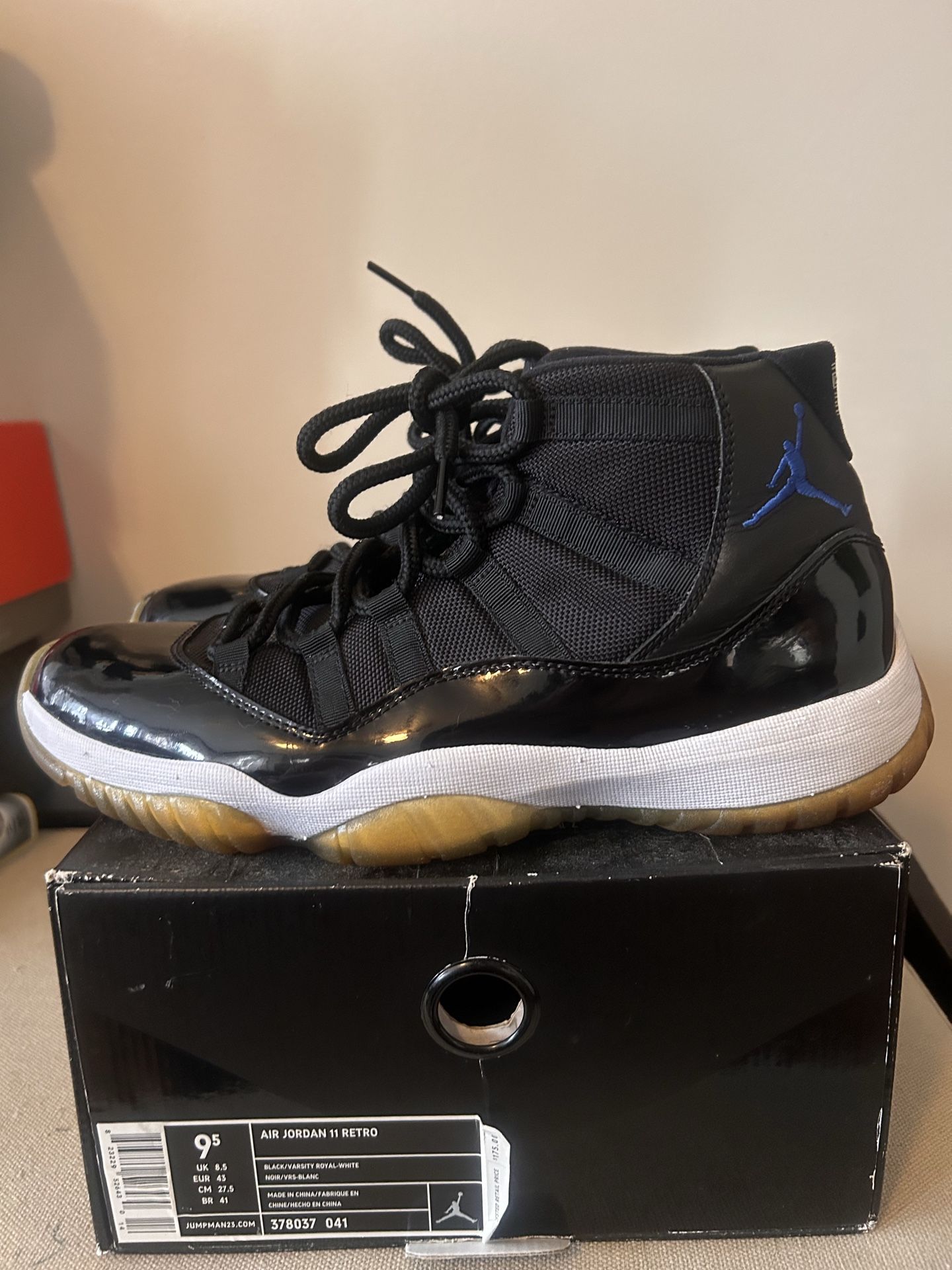 Air Jordan 11 Space Jam 2009 - photo 3