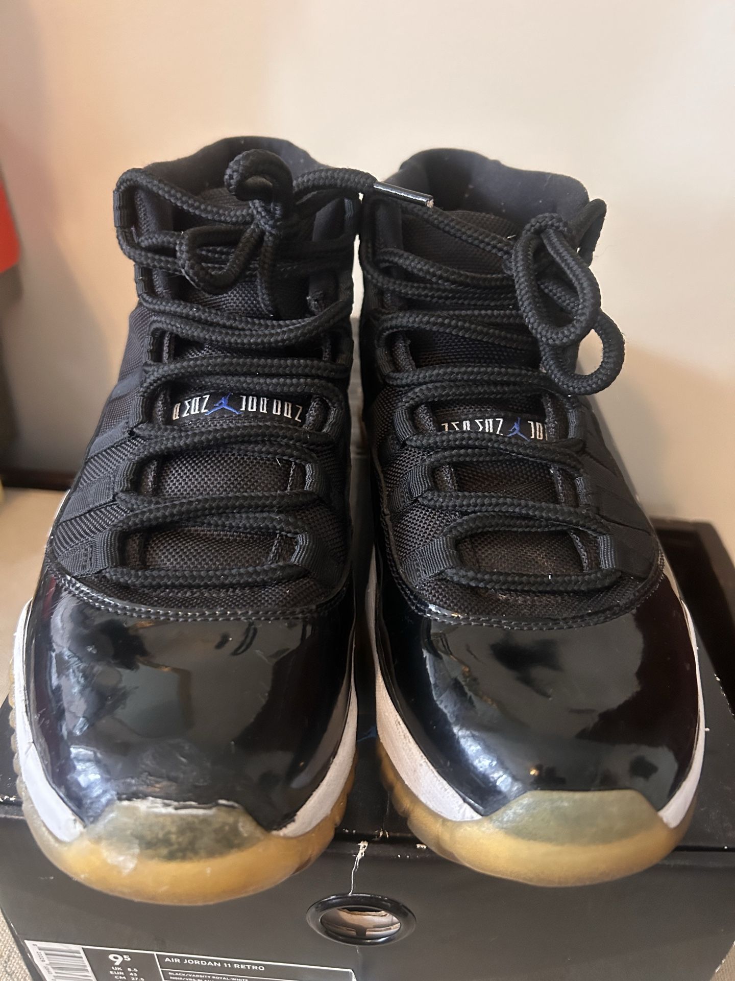 Air Jordan 11 Space Jam 2009 - photo 4