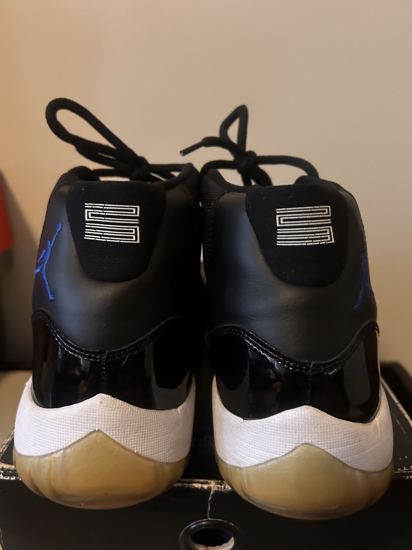 Air Jordan 11 Space Jam 2009 - photo 2