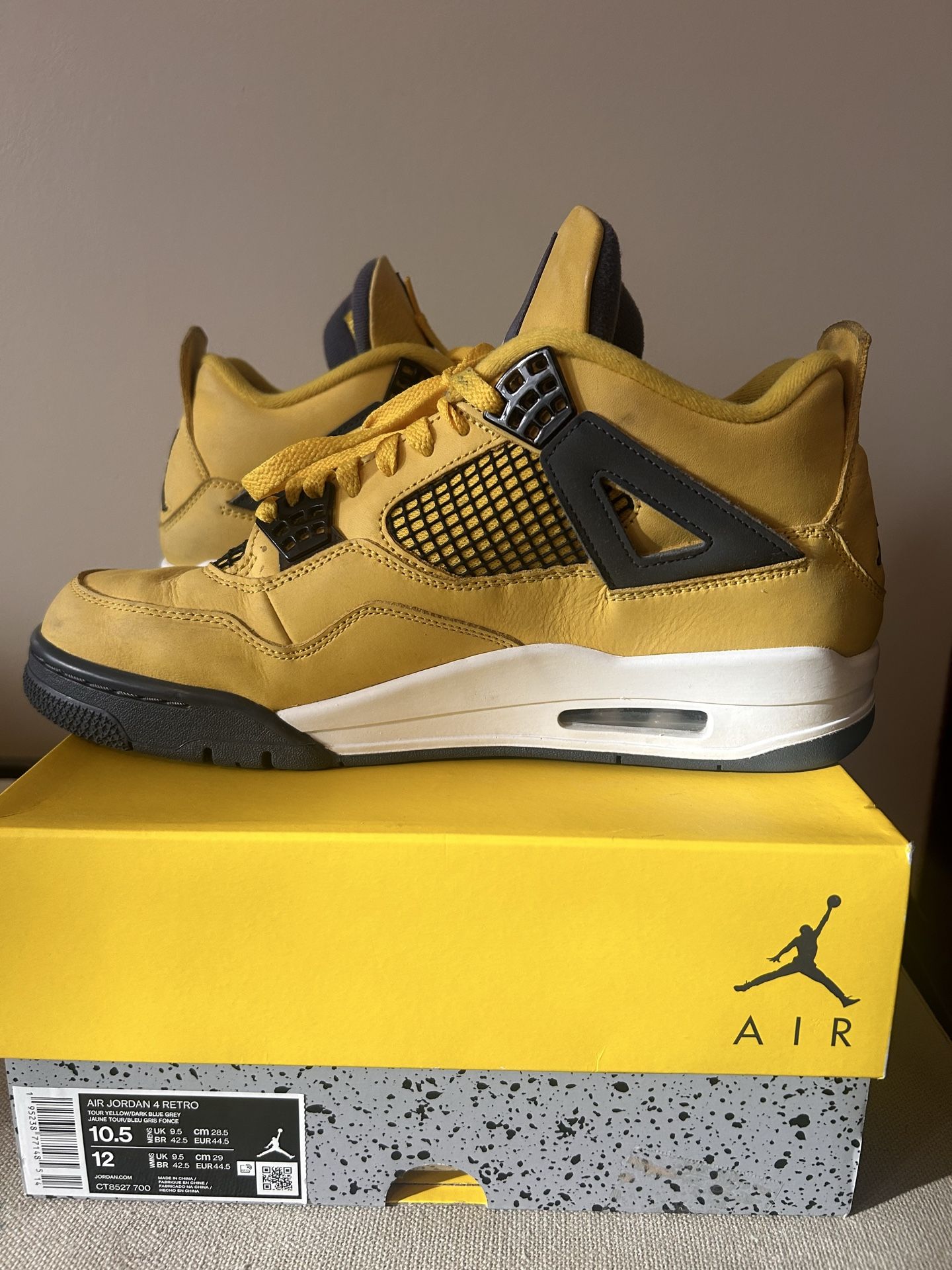 Air Jordan 4 Lightning - photo 5