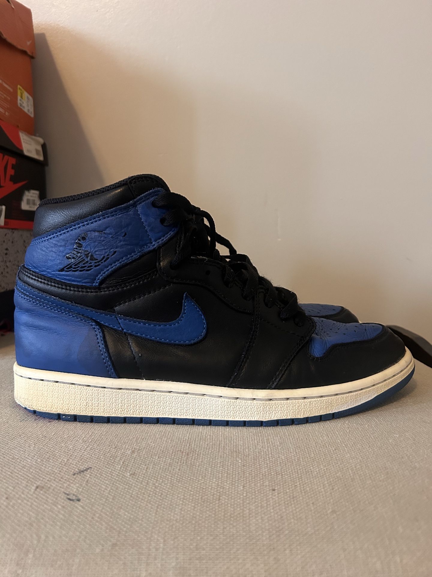 Air Jordan 1 Royal