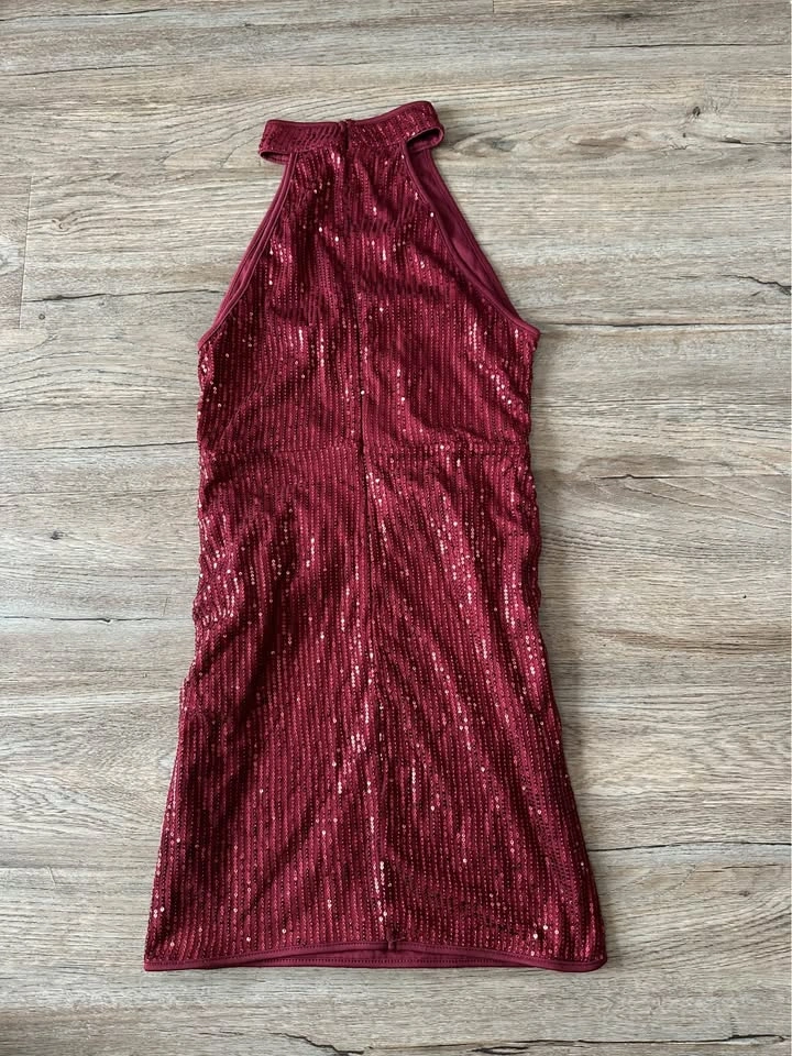 NEW Burgundy Sequin Mini Dress S / M - photo 3