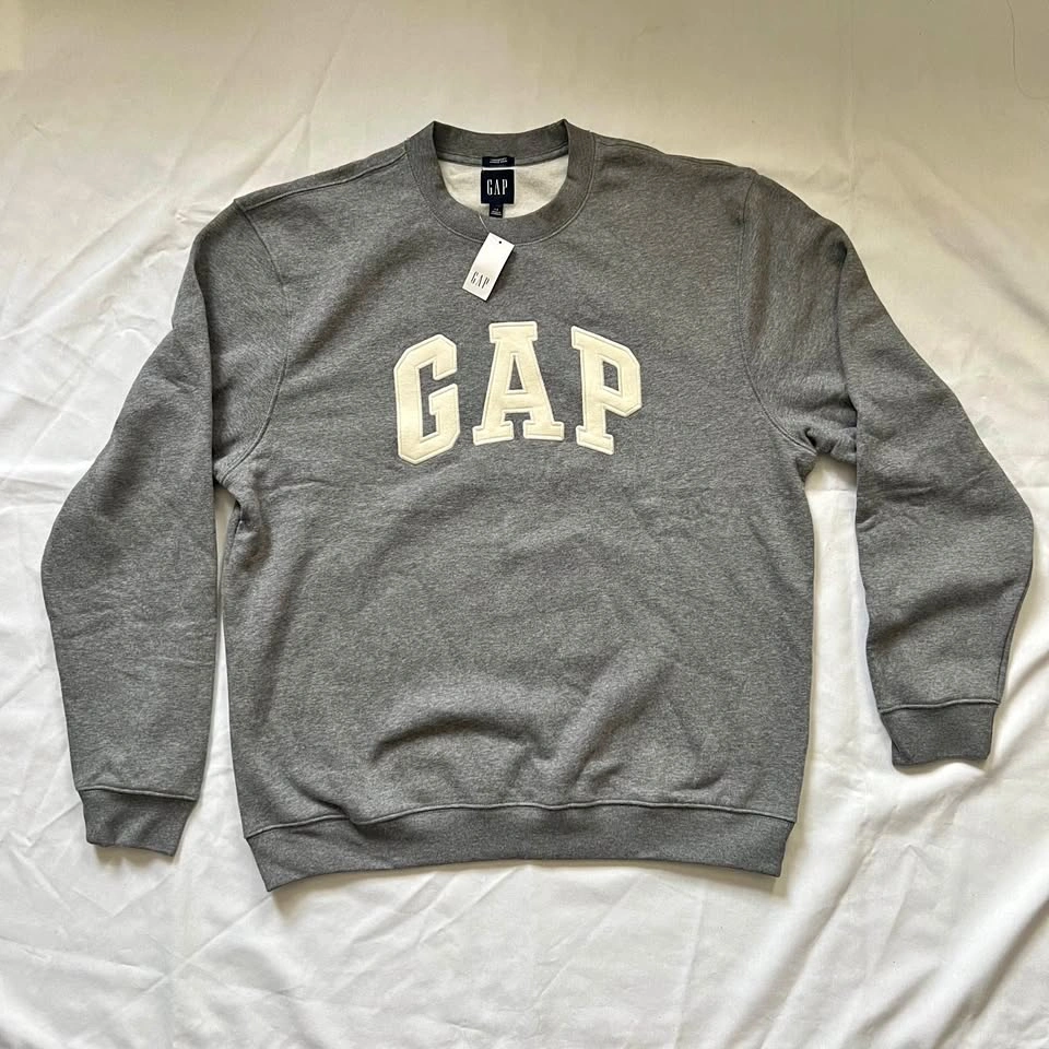 GAP Gray Sweatshirt Sweater