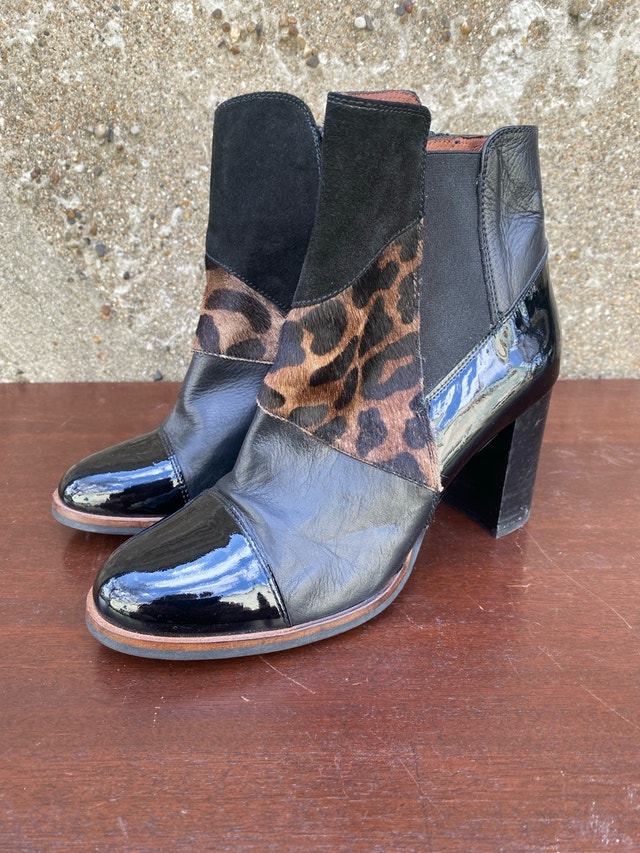 Hispanitas Boots - Women’s 6.5-7