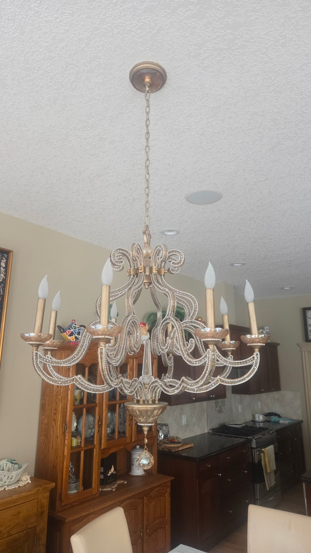 John-Richard Collection 8-Light Chandelier & 2 Sconces - photo 3