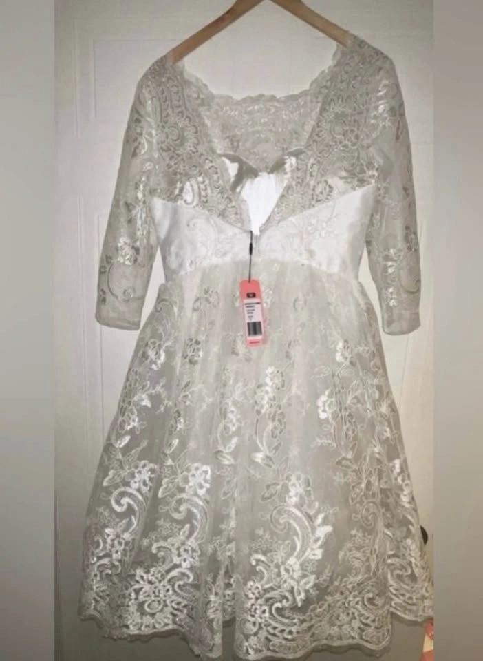 Charlize Embroidered Floral Midi Wedding Dress Size 6/8 - photo 5