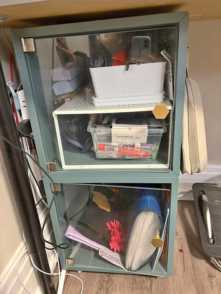 Eket Cabinet with wheels