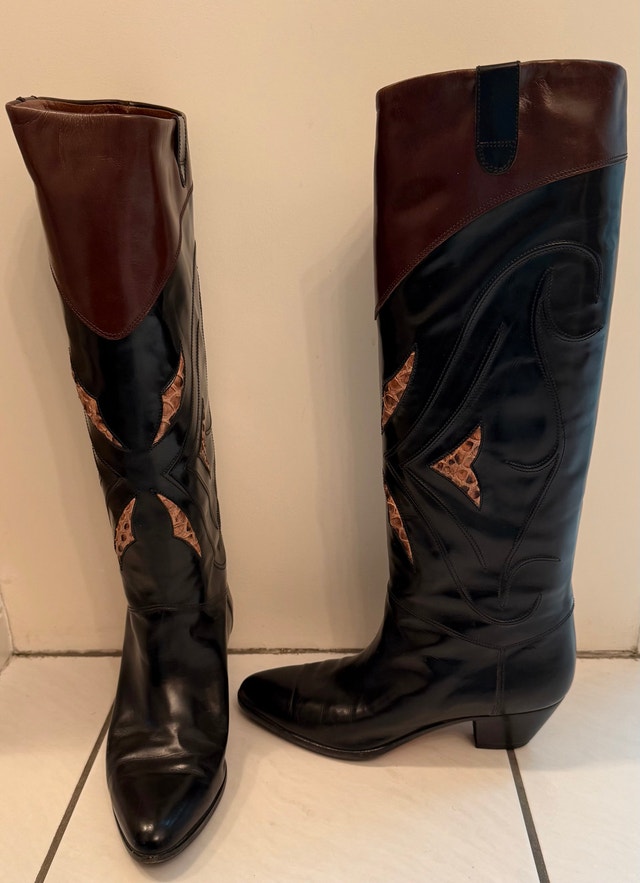 Bally Ladies Boots - photo 2