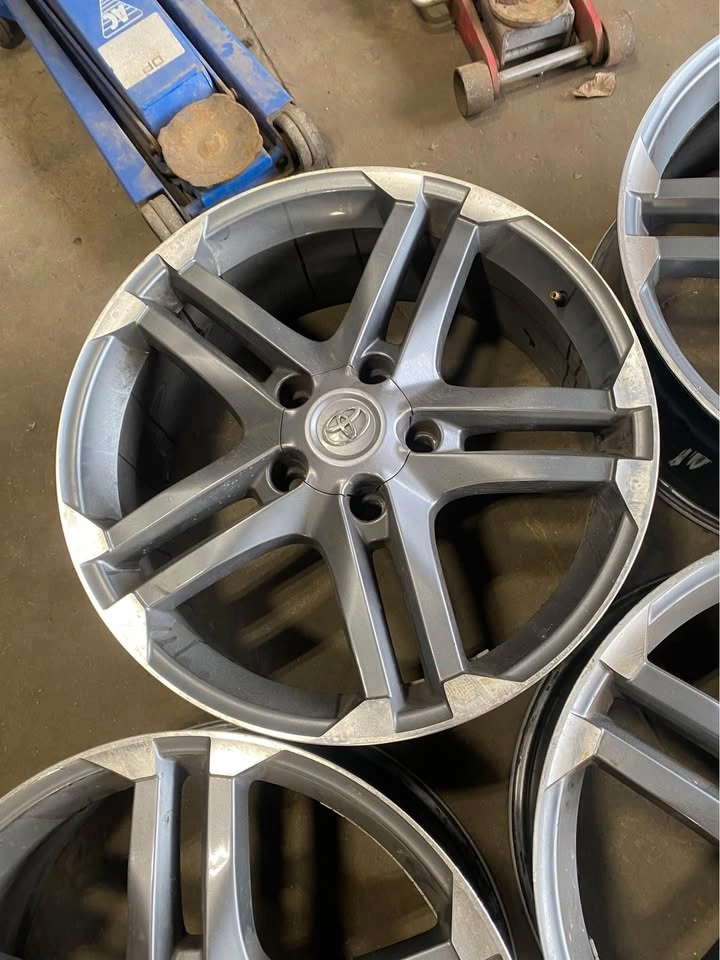 22" Wheels for Toyota Tundra / Lexus LX570 - photo 3