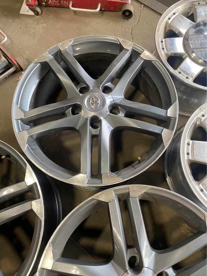 22" Wheels for Toyota Tundra / Lexus LX570 - photo 4