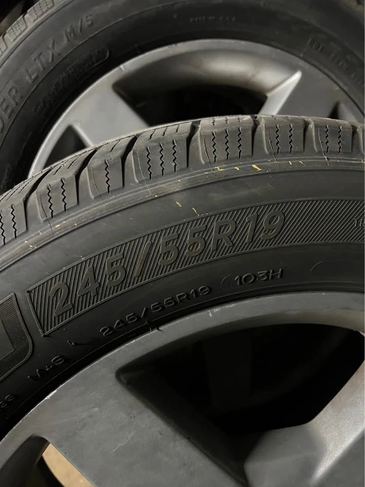 19” AMG WHEELS WITH TIRES ML350 - photo 4