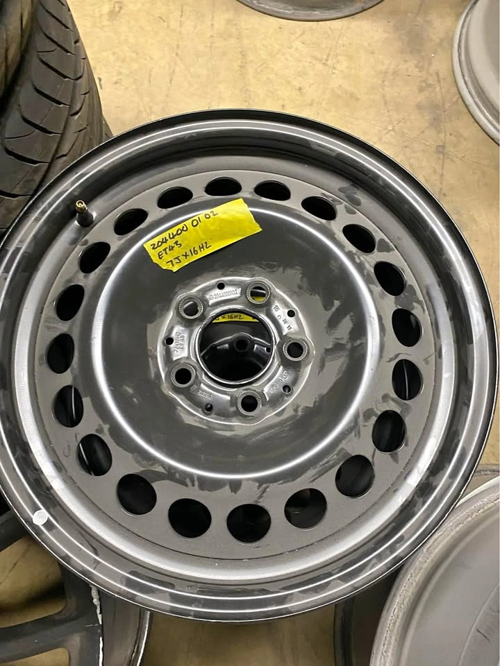 16" Genuine Mercedes Steel Wheel for C204