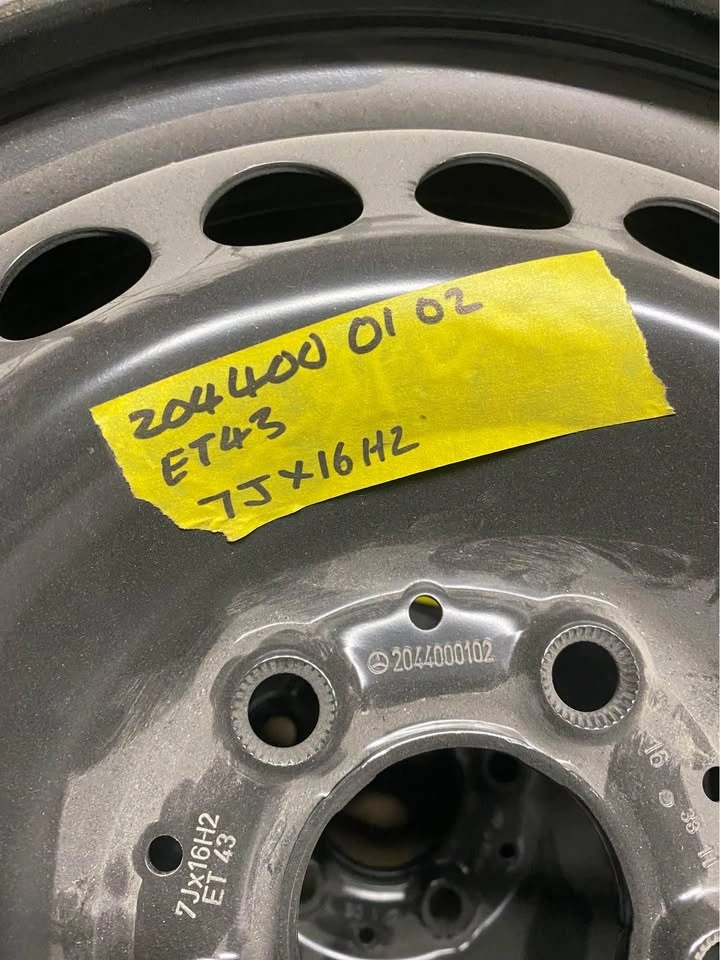 16" Genuine Mercedes Steel Wheel for C204 - photo 2