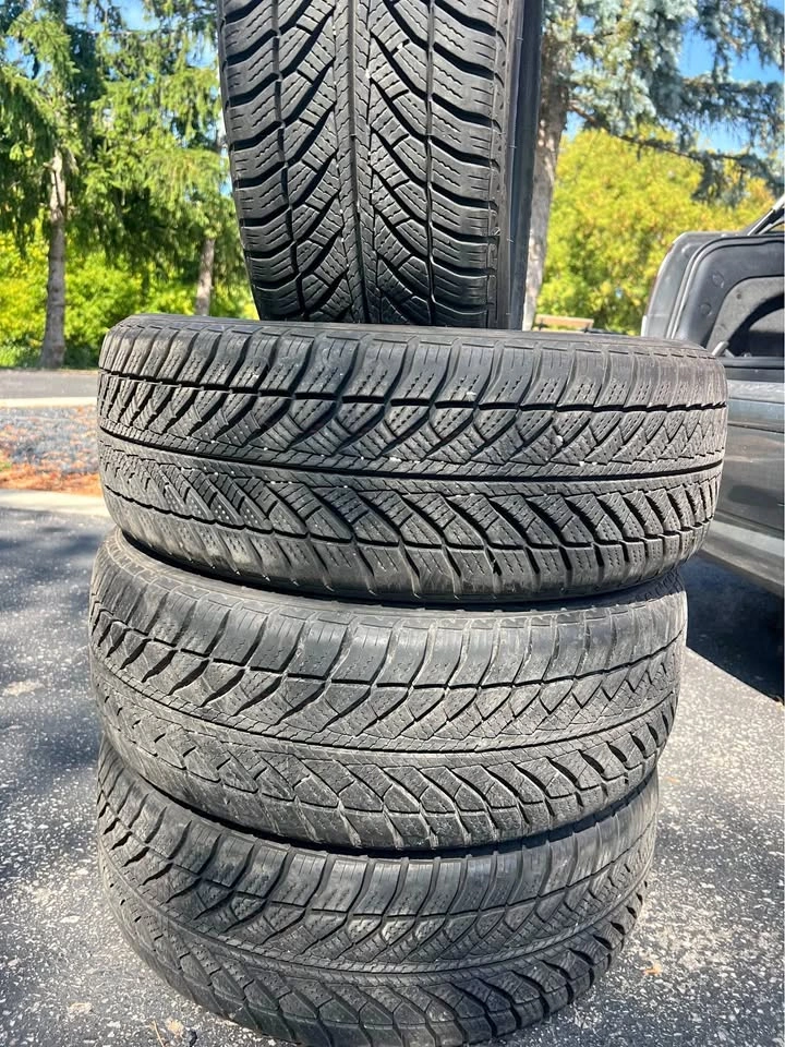 195/55/16 Goodyear Ultragrip 8 Winter Tires