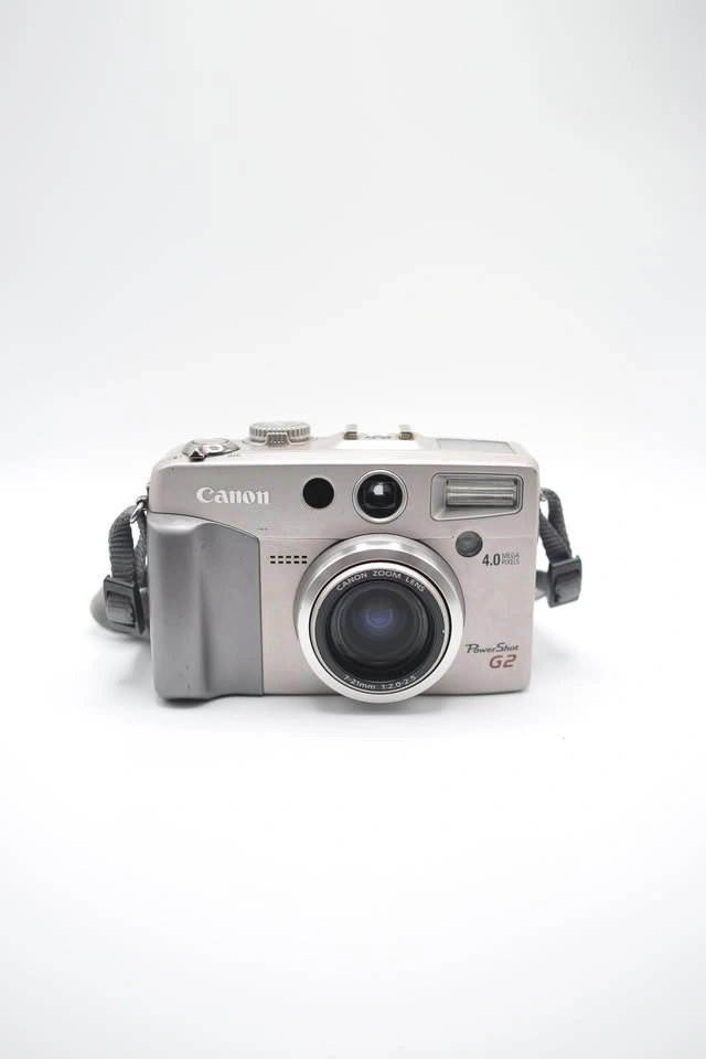 Vintage Digicam – Canon PowerShot G2 | Compact Digital Camera - photo 2
