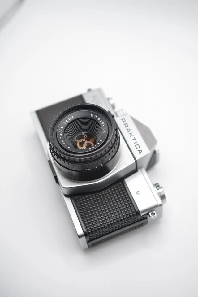 Praktika Super TL1000 35mm Film SLR Camera - photo 2