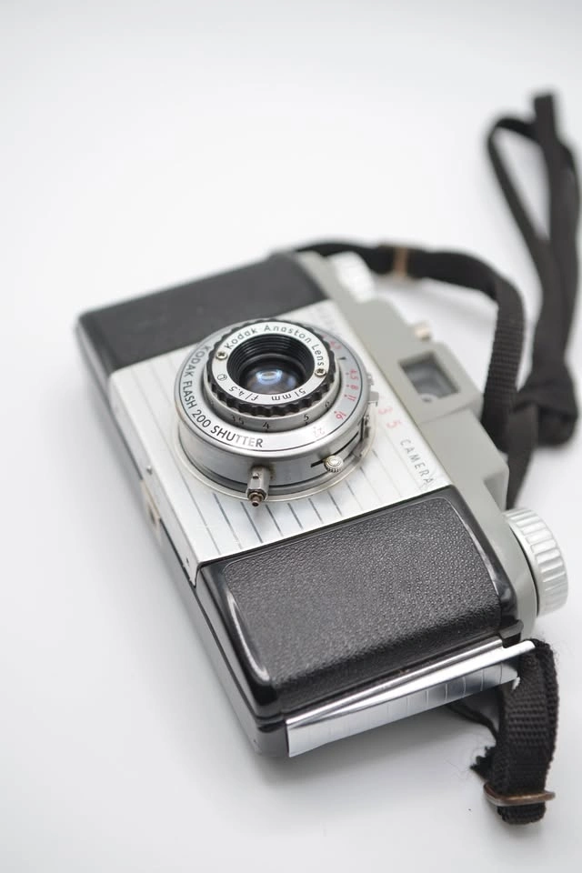 Kodak Pony 35 vintage 35mm film camera - photo 2
